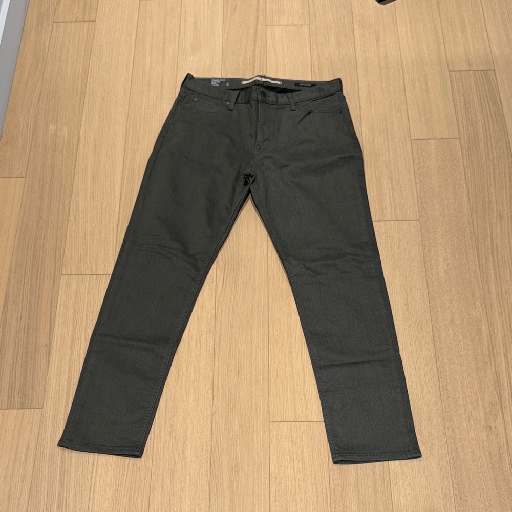 Banana Republic Men's Dark Gray Slim Jeans W33 L32